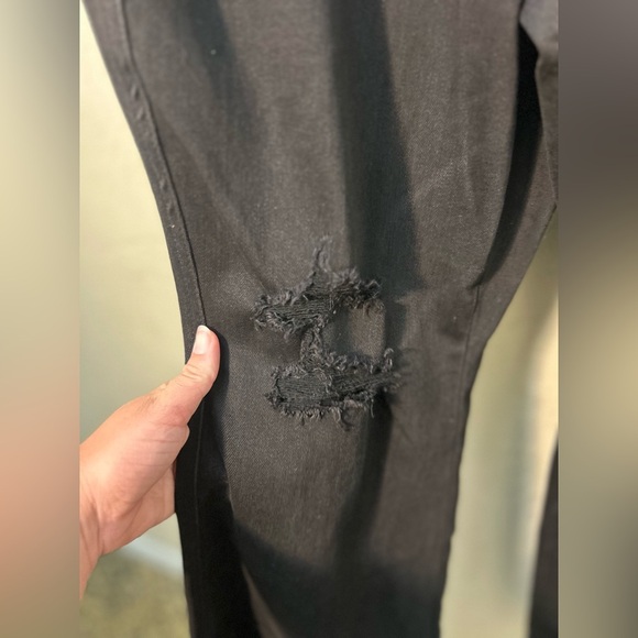 Judy Blue Pretty Poison High Rise Tummy Control Destroy Flare Jeans NWT 16 - Picture 6 of 9